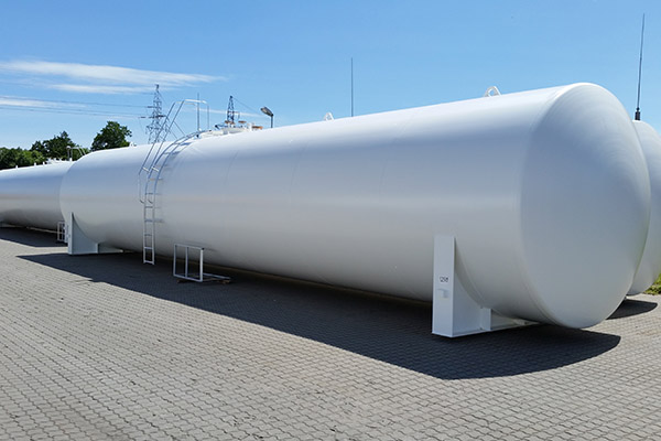 Methanol tanks