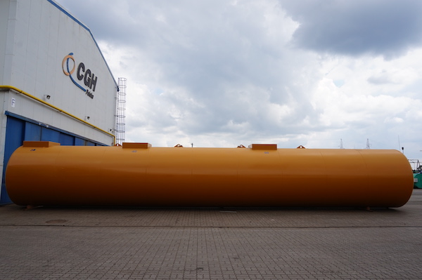 Pyrolysis oil tanks
